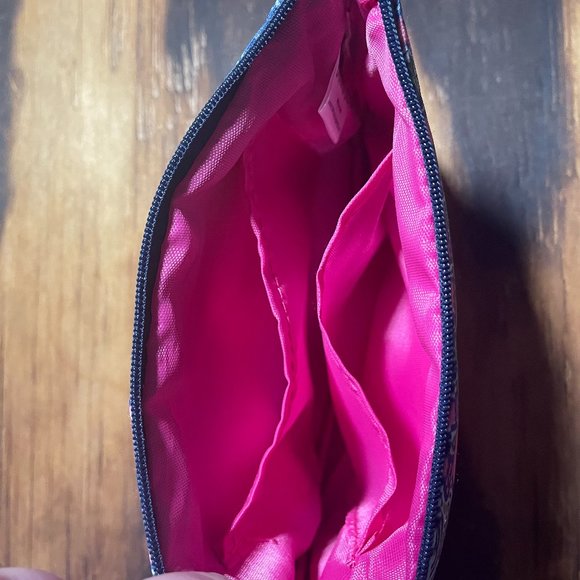 Simply Southern phone wristlet - elephant Mandala pattern - Picture 3 of 5